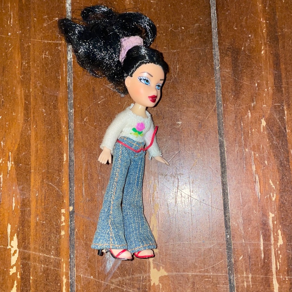 Small Bratz doll